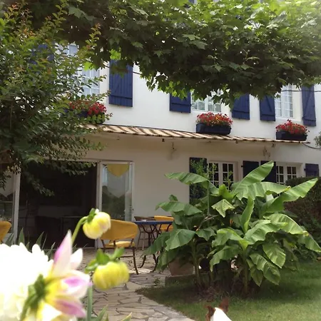 Abaca Ypua Restaurant Hotell